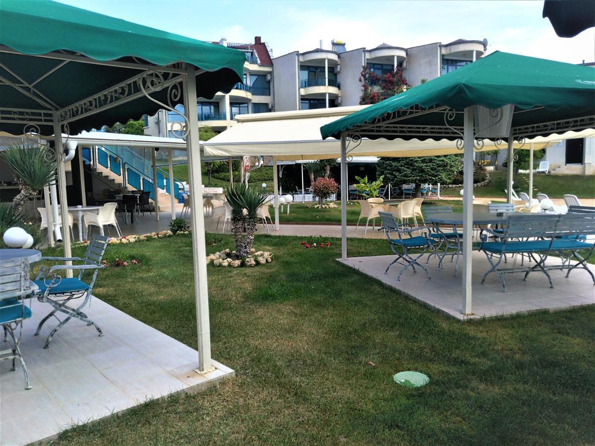 Baratero Vlas Marina Apartment Sveti Vlas Buitenkant foto