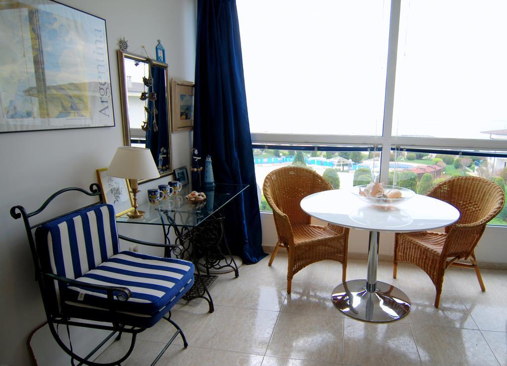Baratero Vlas Marina Apartment Sveti Vlas Buitenkant foto